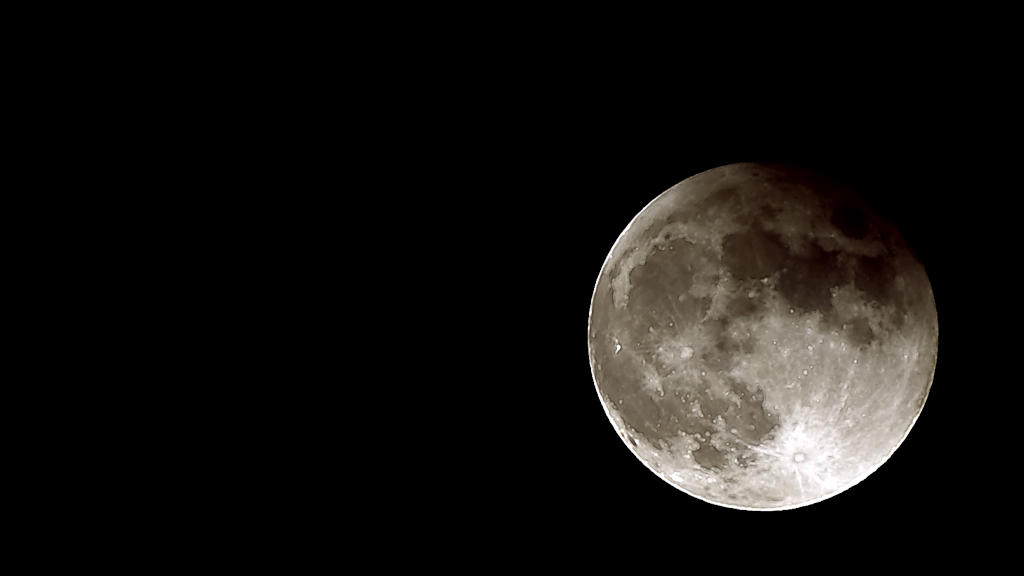 Final Moments of Lunar Eclipse